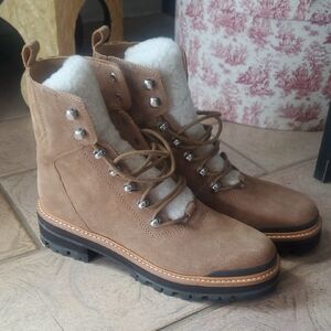 NWOT Marc Fisher Suede Lace Up Boots, 8